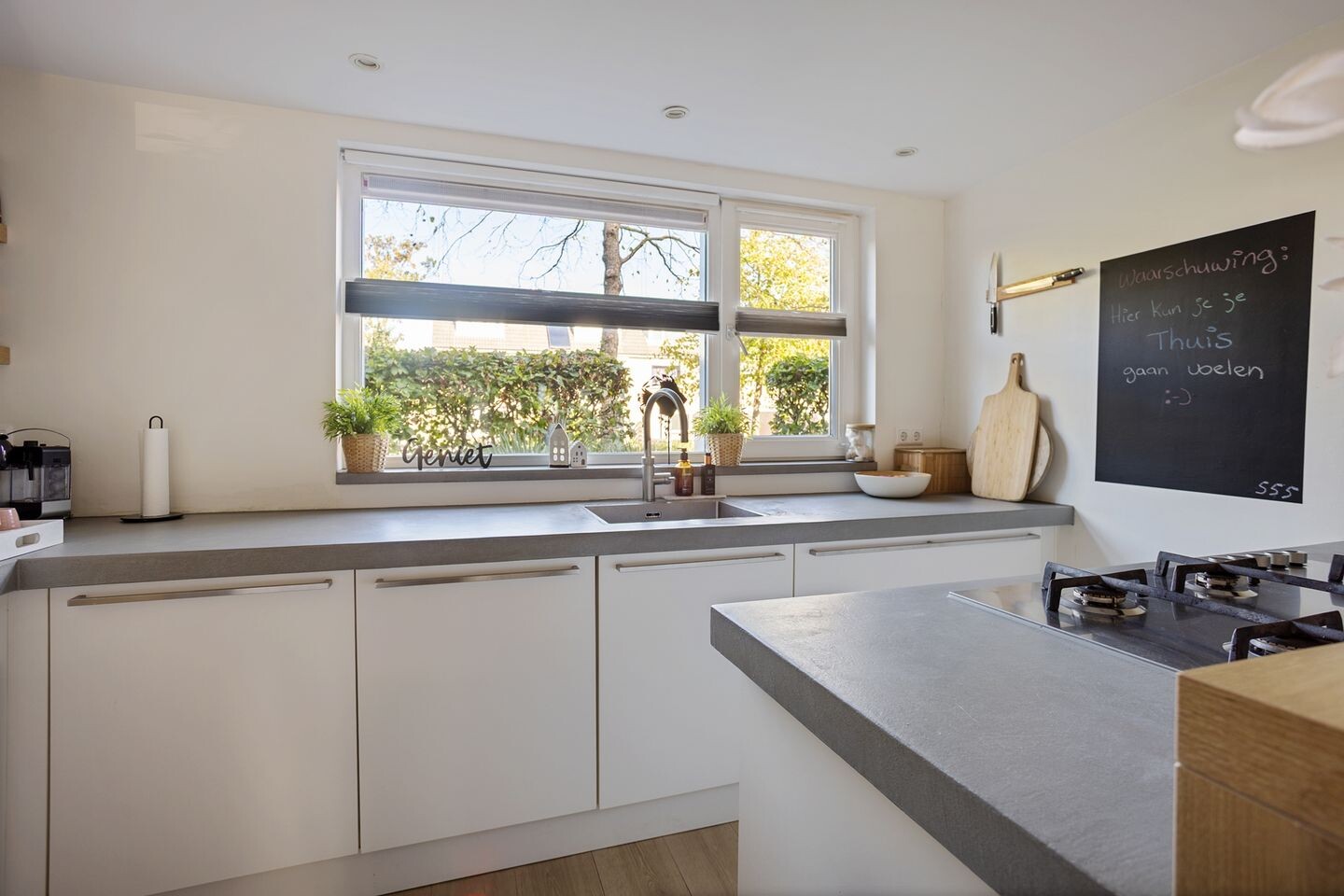 Hoekwoning te koop: Hoogewoud 29, Zwaag