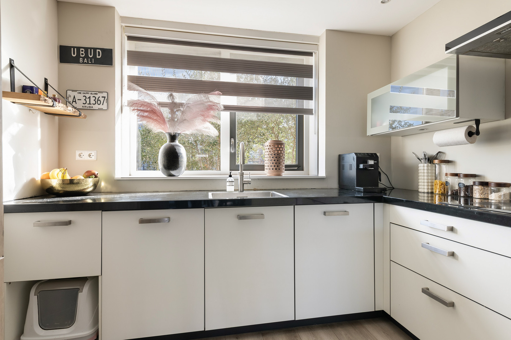 Hoekwoning te koop: Westerveer 33, Zwaag