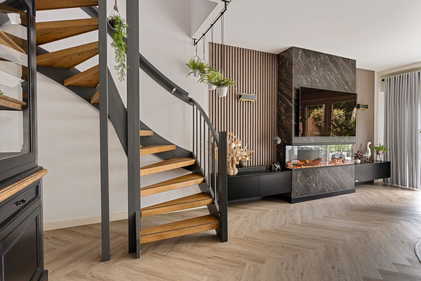 Hoekwoning te koop: Vierkant 12, Zwaag