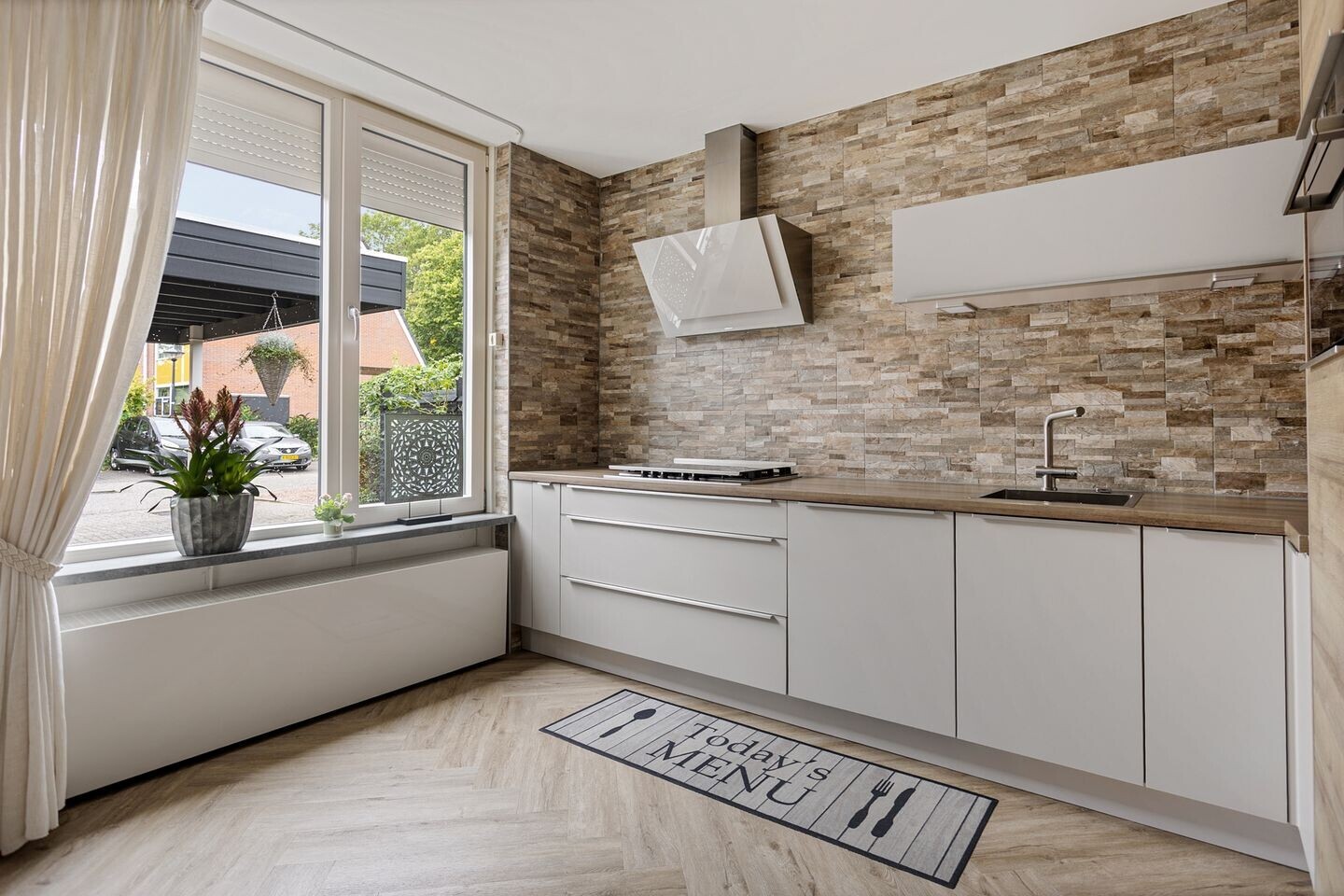 Hoekwoning te koop: Vierkant 12, Zwaag