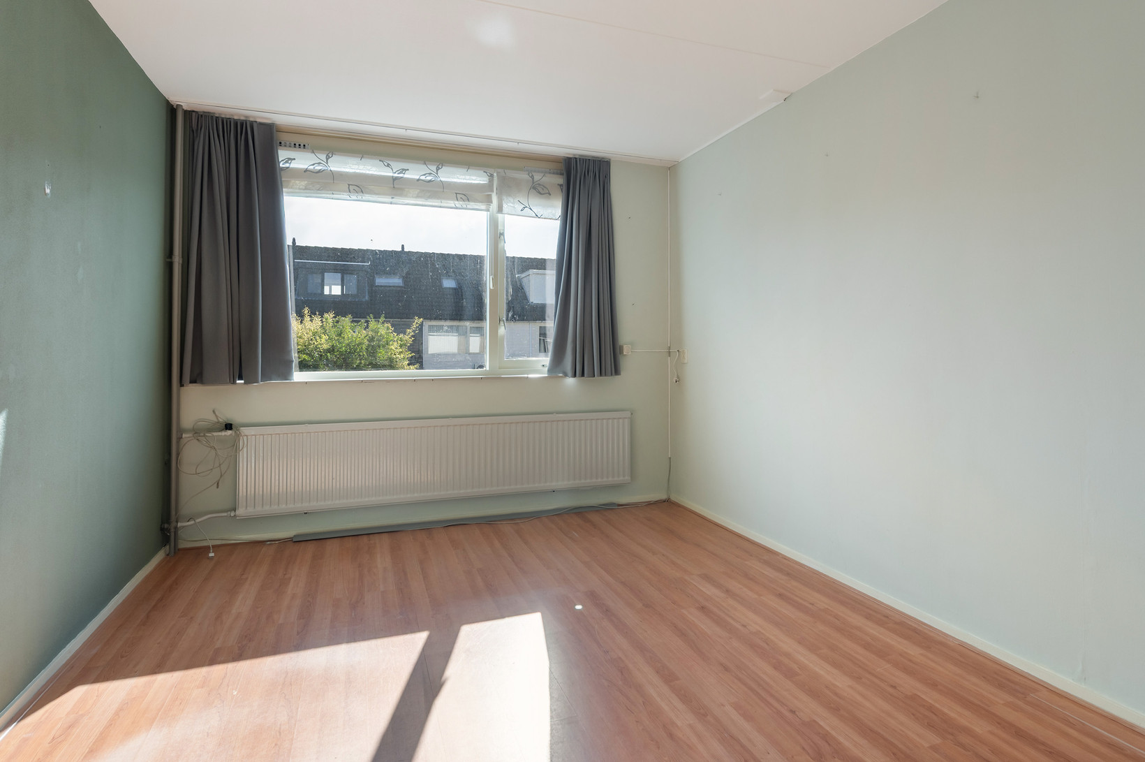 Tussenwoning te koop: Peregaard 3, Zwaag
