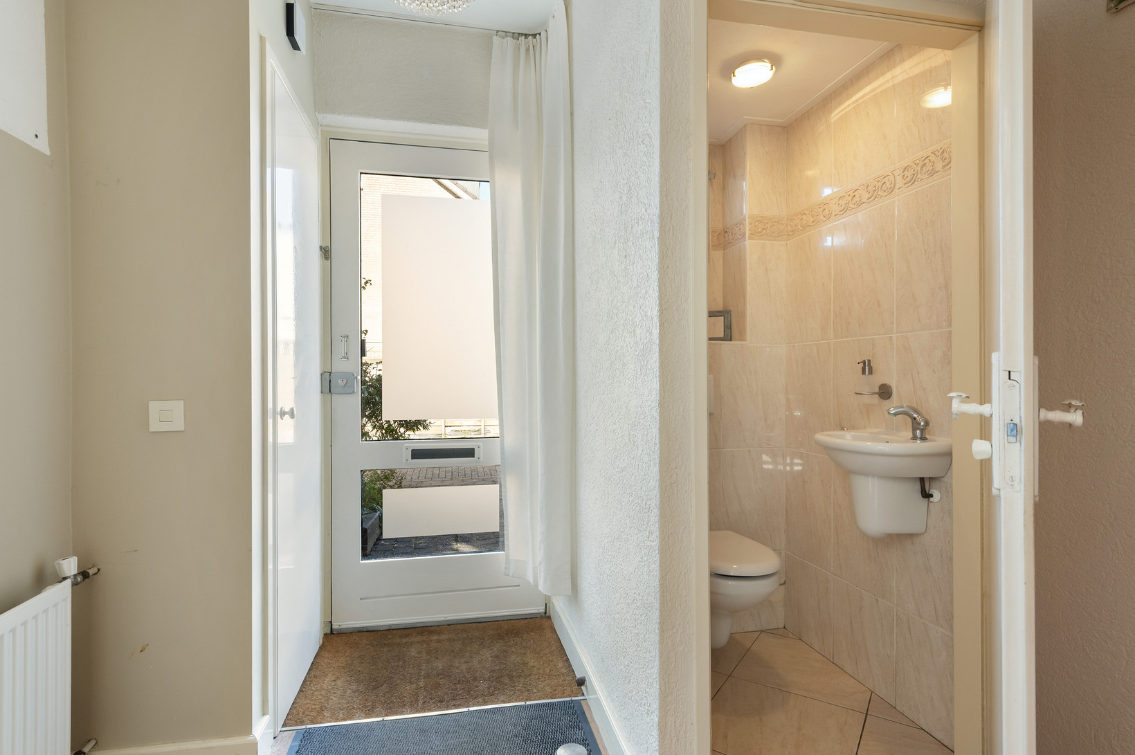 Tussenwoning te koop: Peregaard 3, Zwaag