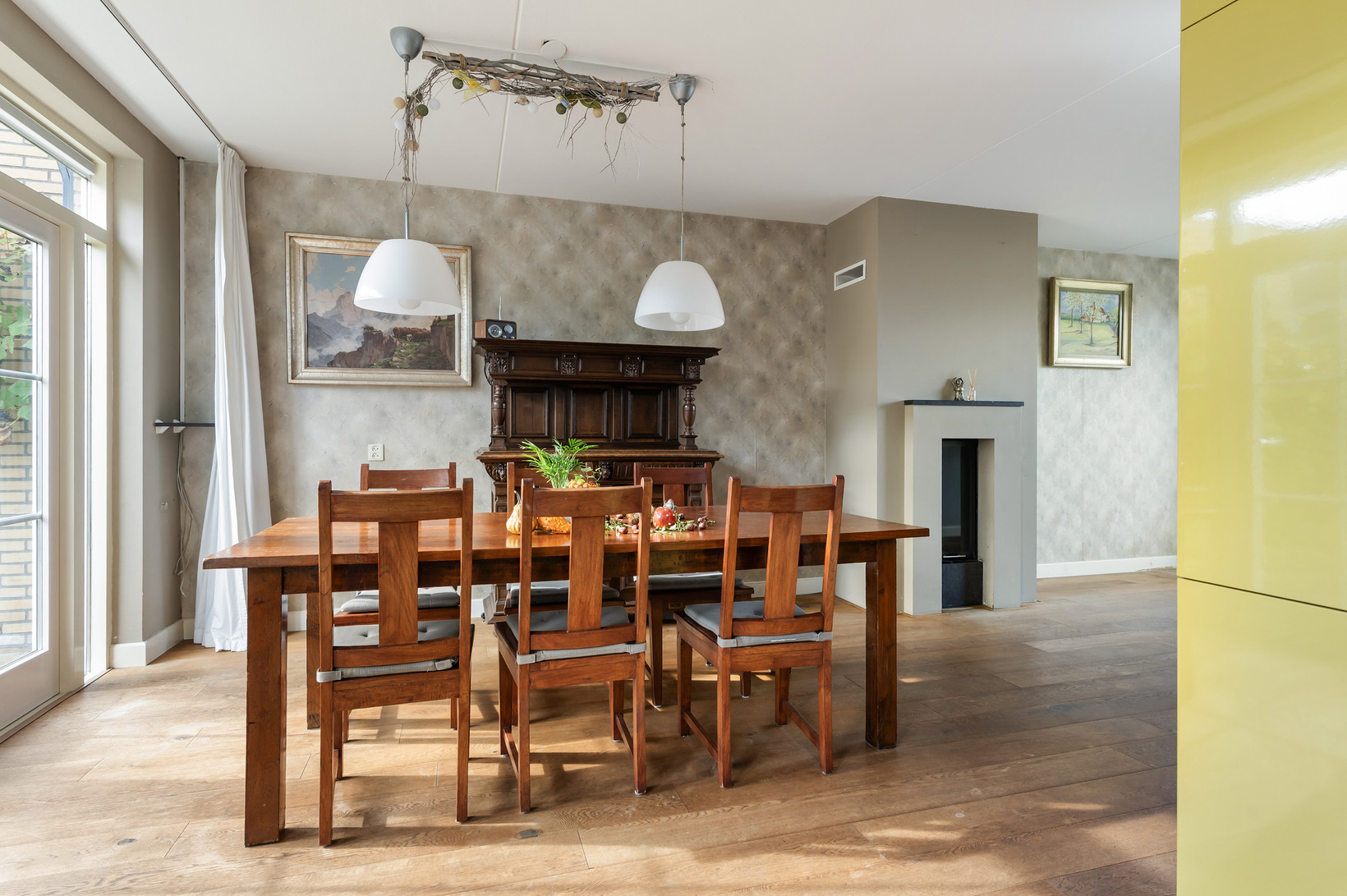 Tussenwoning te koop: Peregaard 3, Zwaag