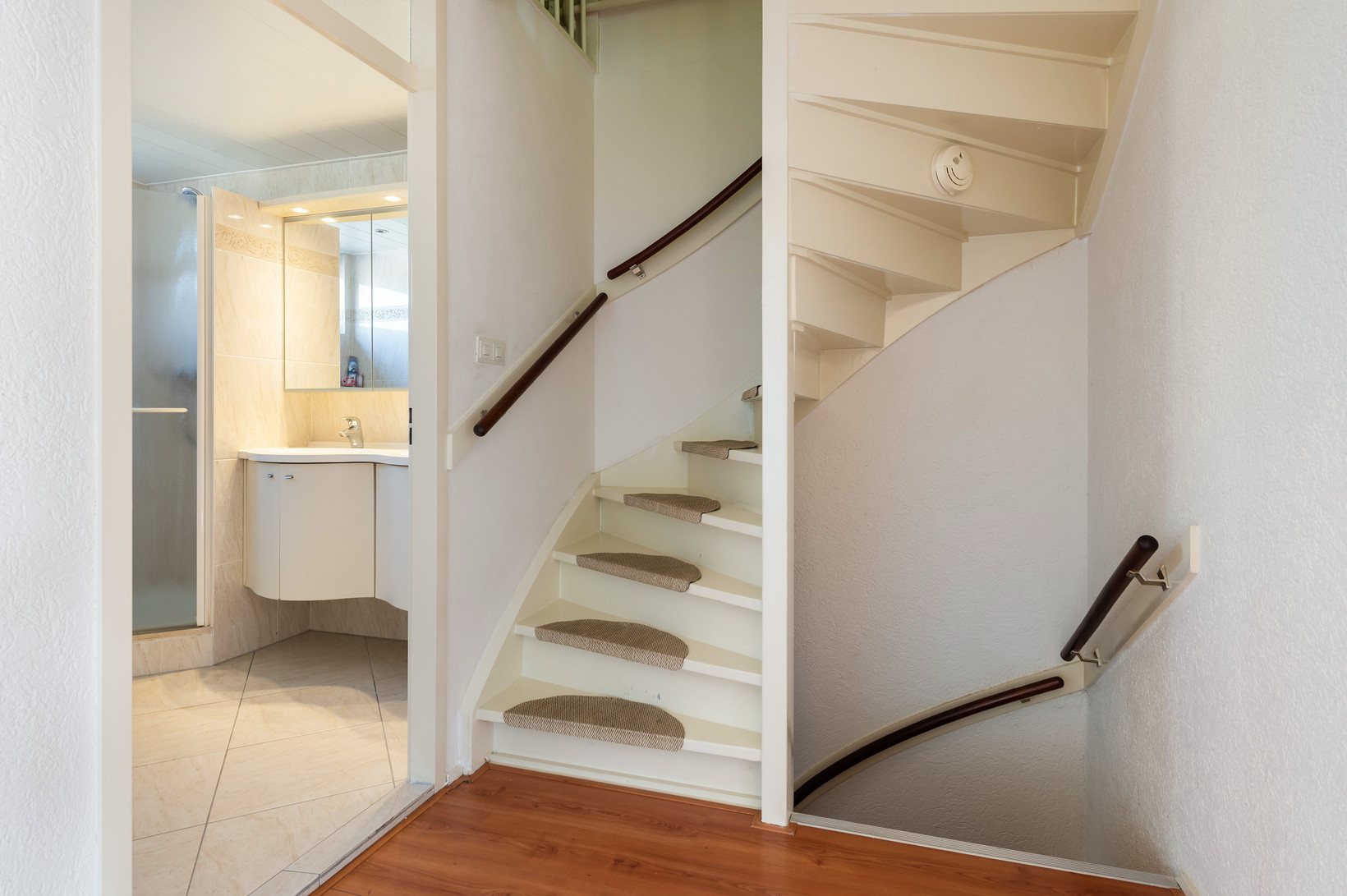 Tussenwoning te koop: Peregaard 3, Zwaag