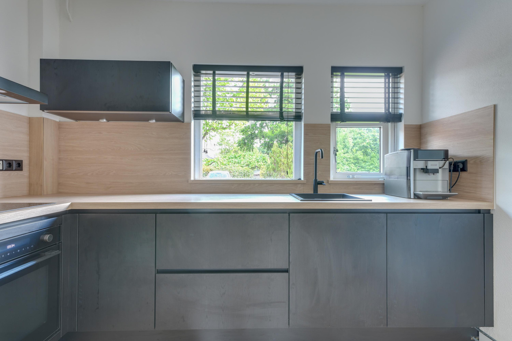 Hoekwoning te koop: Kosterstuin 168, Zwaag