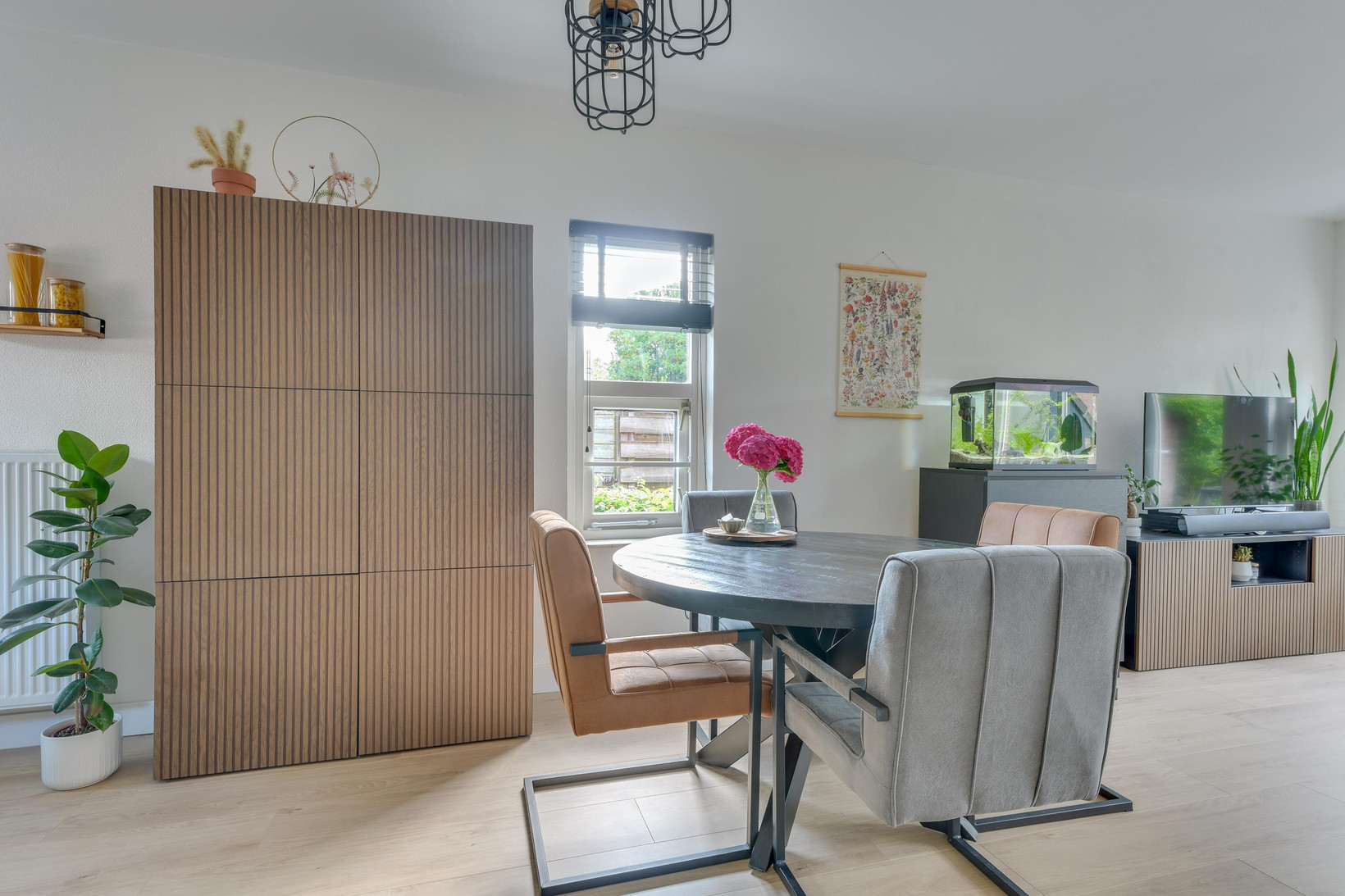 Hoekwoning te koop: Kosterstuin 168, Zwaag