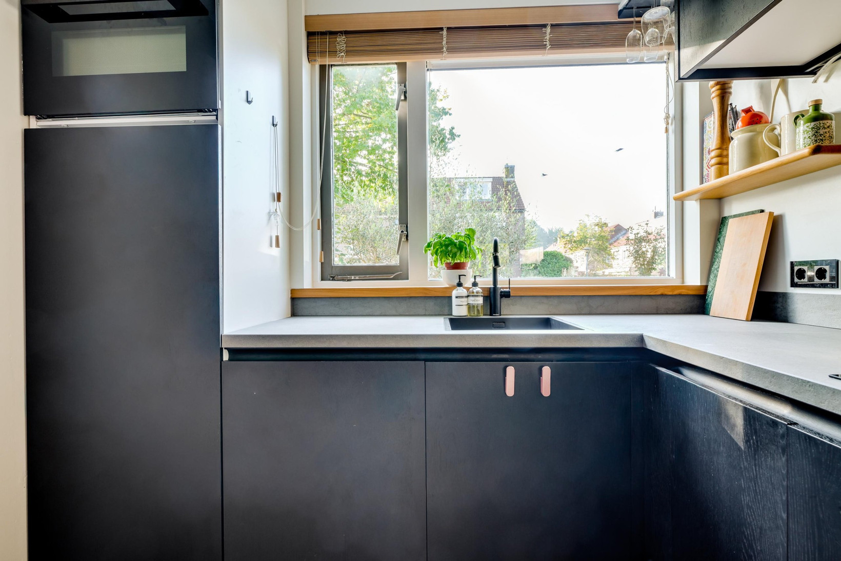 Tussenwoning te koop: Hoefijzer 92, Zwaag