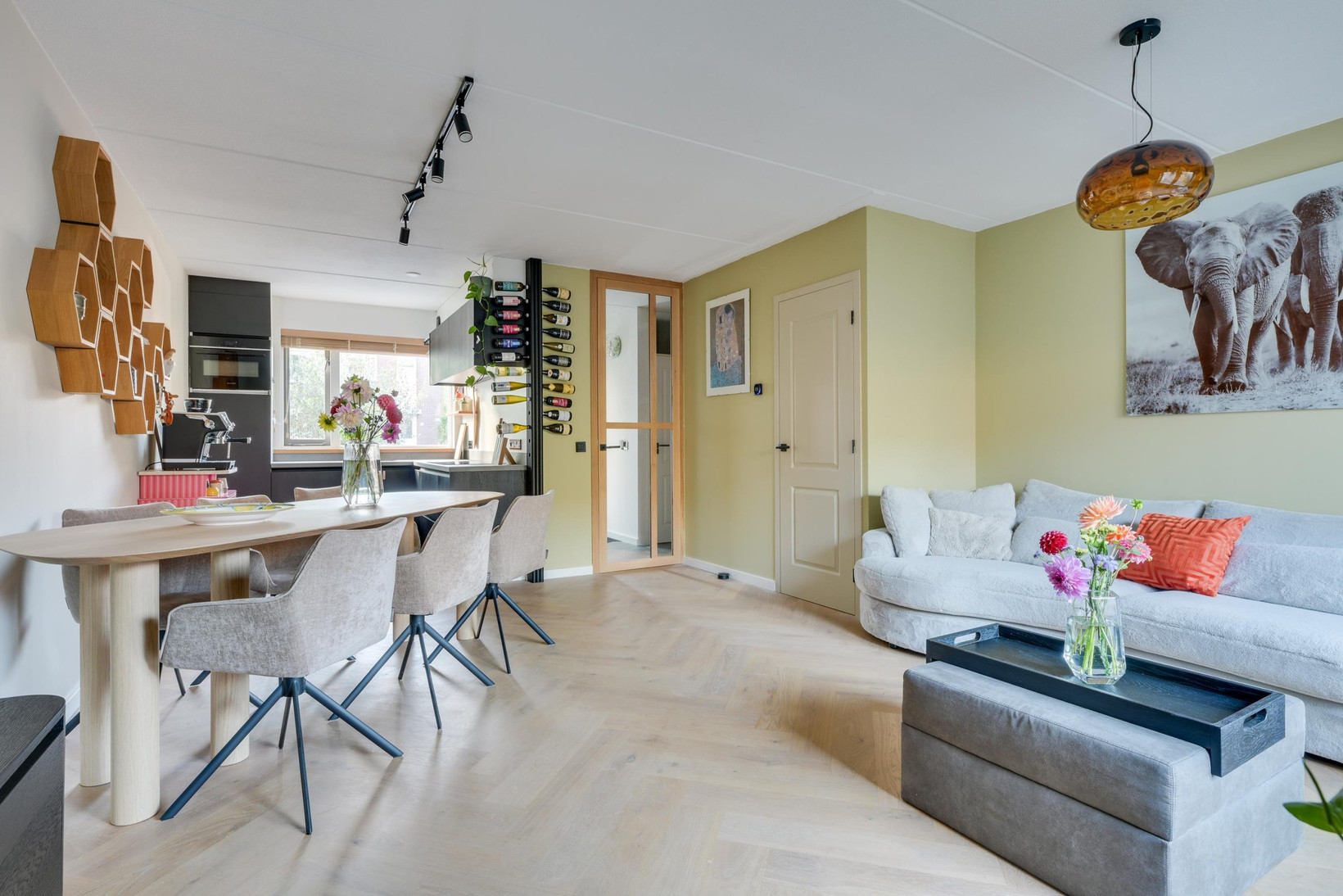 Tussenwoning te koop: Hoefijzer 92, Zwaag