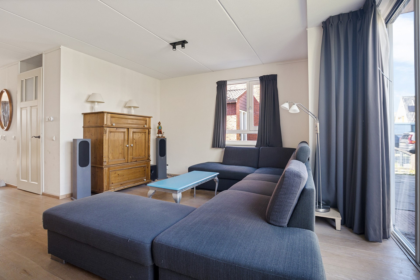 Twee-onder-één-kap te koop: Inlaagdijk 87, Zwaag