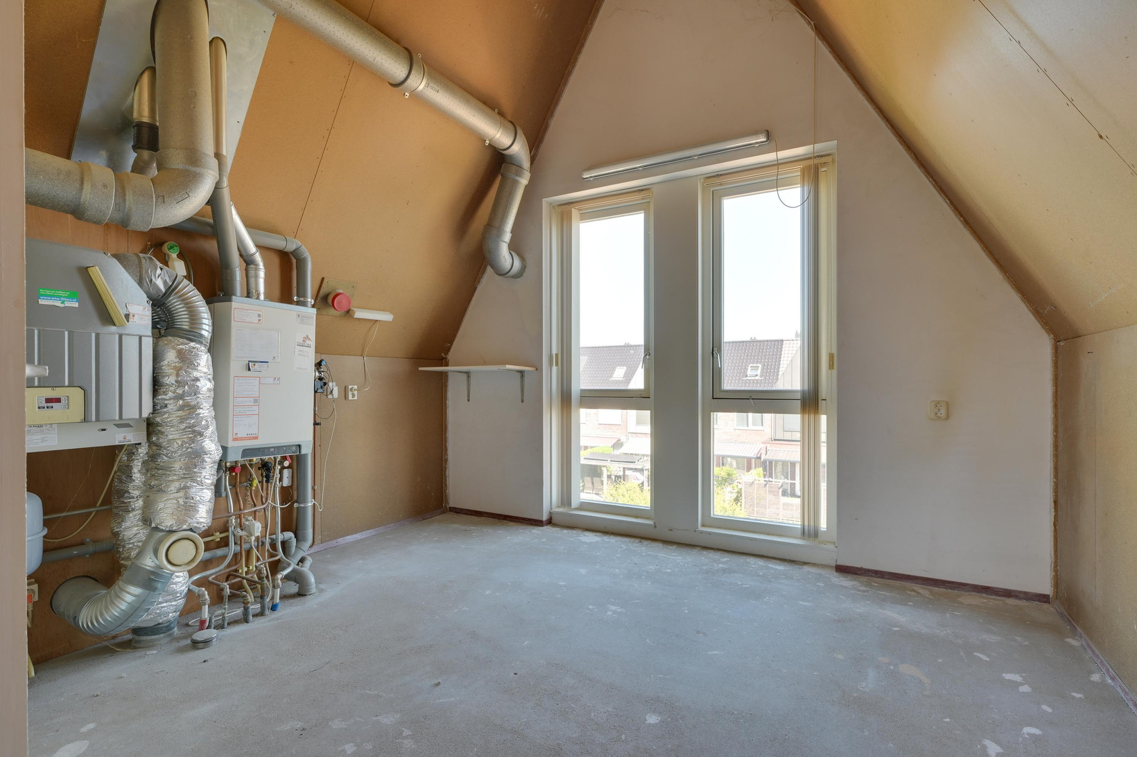 Tussenwoning te koop: Vredemaker 9, Zwaag