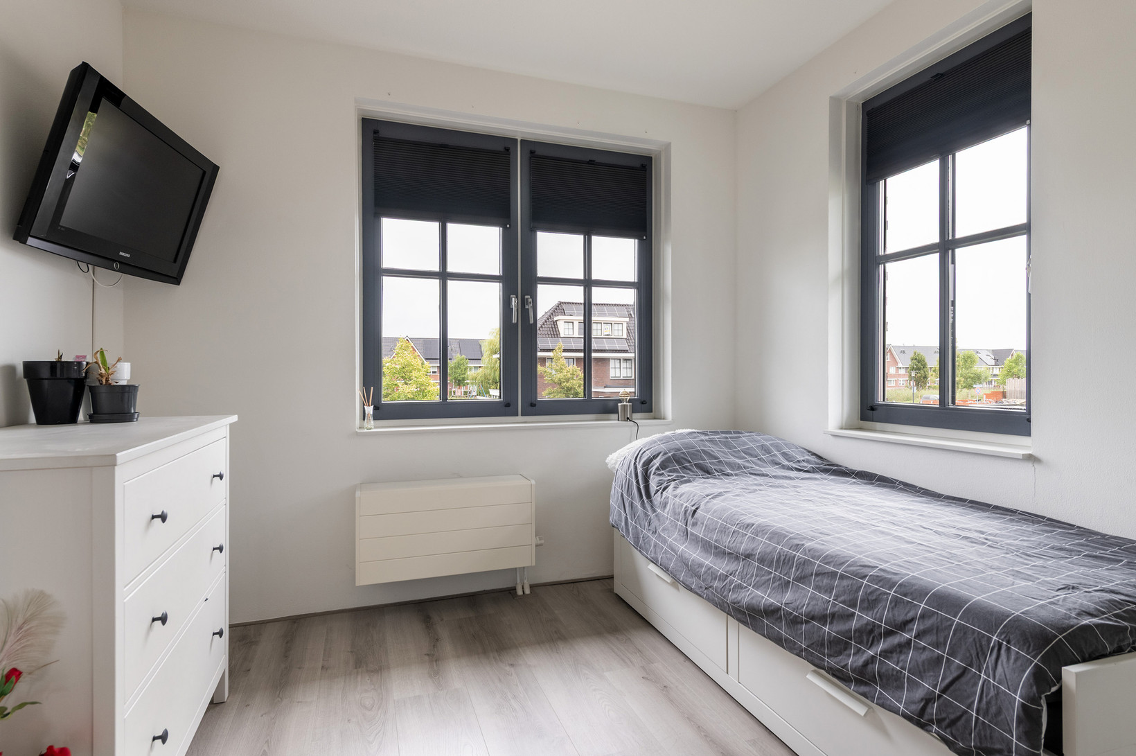 Hoekwoning te koop: Beeldsnijderpad 5, Zwaag