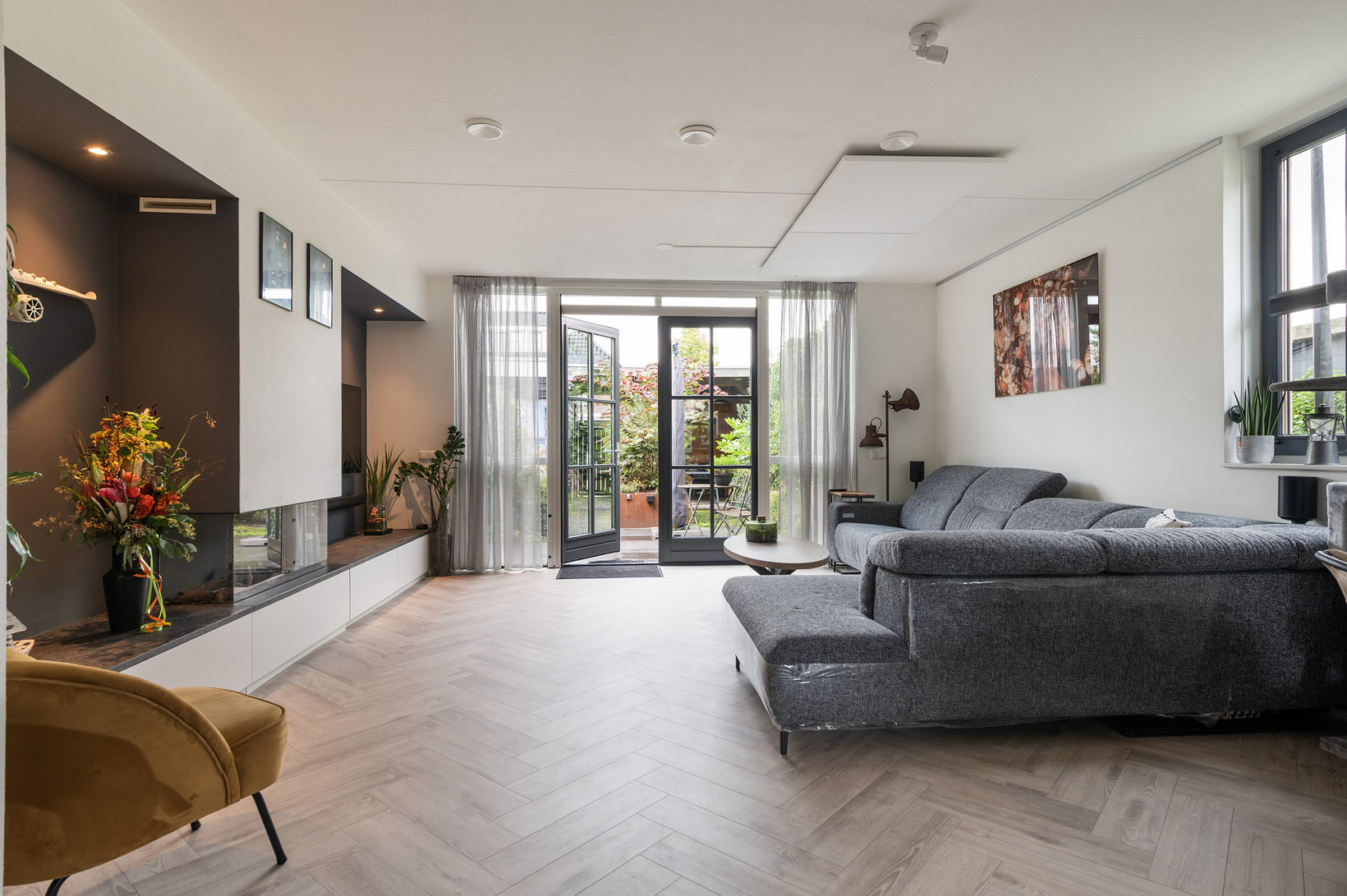 Hoekwoning te koop: Beeldsnijderpad 5, Zwaag