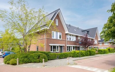 Albert van Damstraat 1