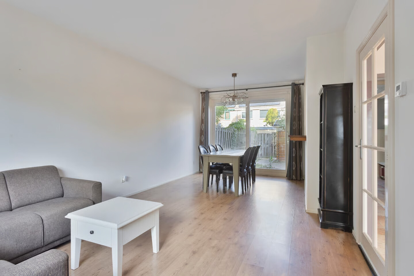 Tussenwoning te koop: Raiffeisenlaan 20, Wervershoof