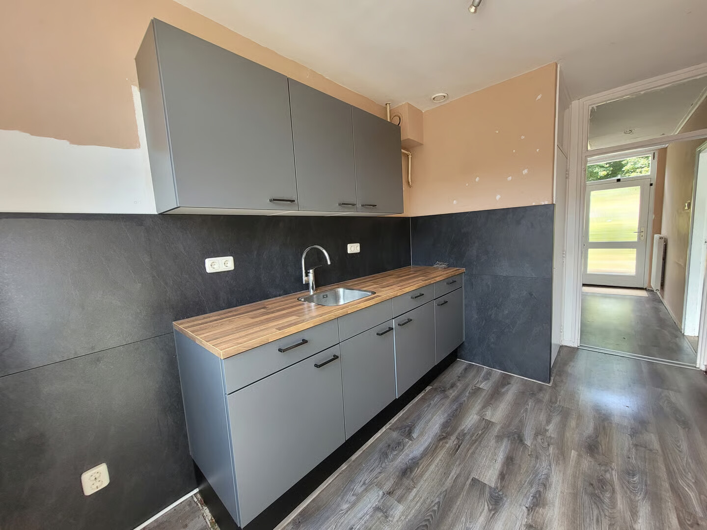 Tussenwoning te koop: Koggestraat 4, Wervershoof