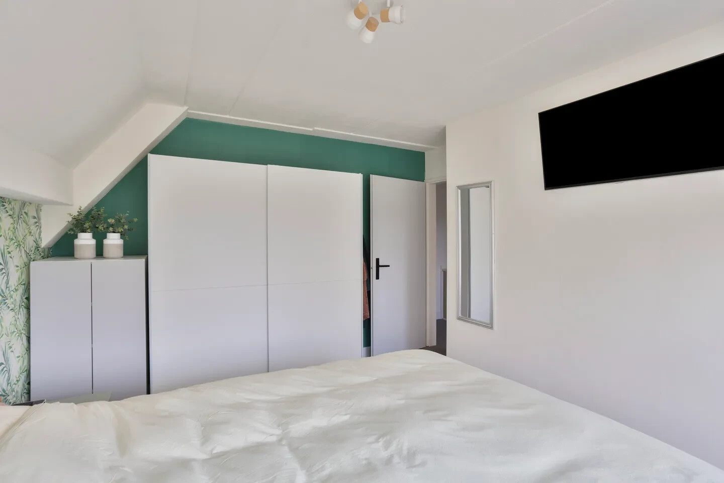 Hoekwoning te koop: Slotlaan 22, Wervershoof