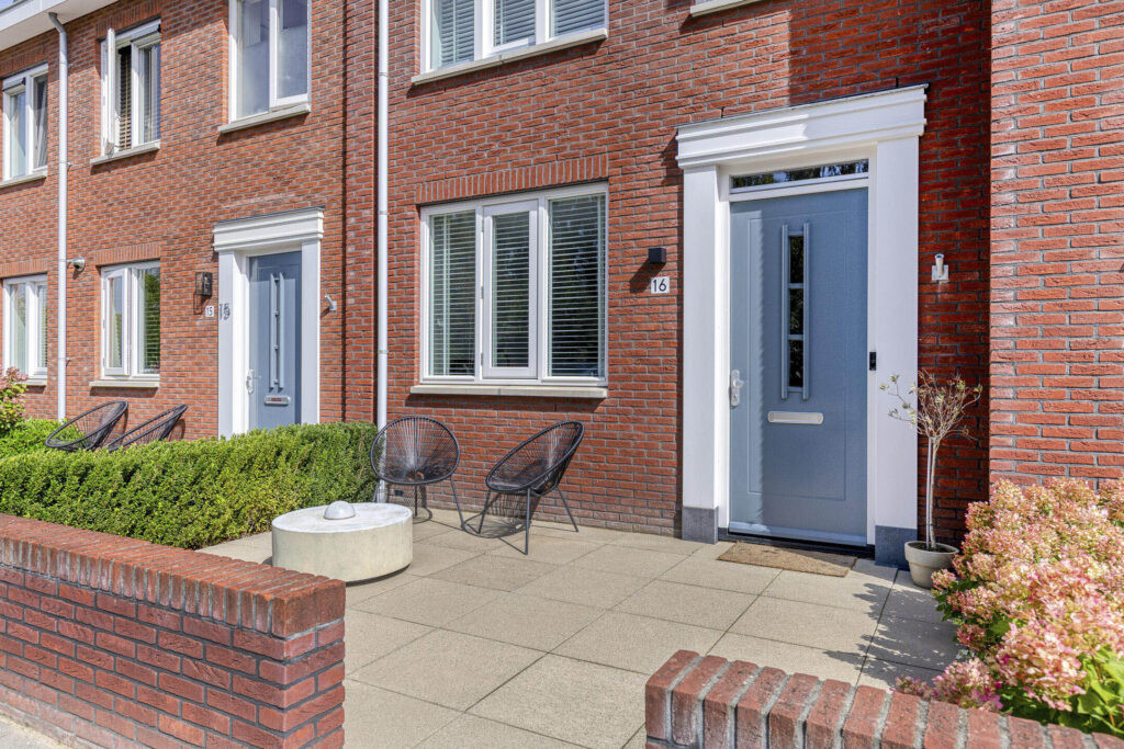 Tussenwoning te koop: Lienweid 16, Blokker