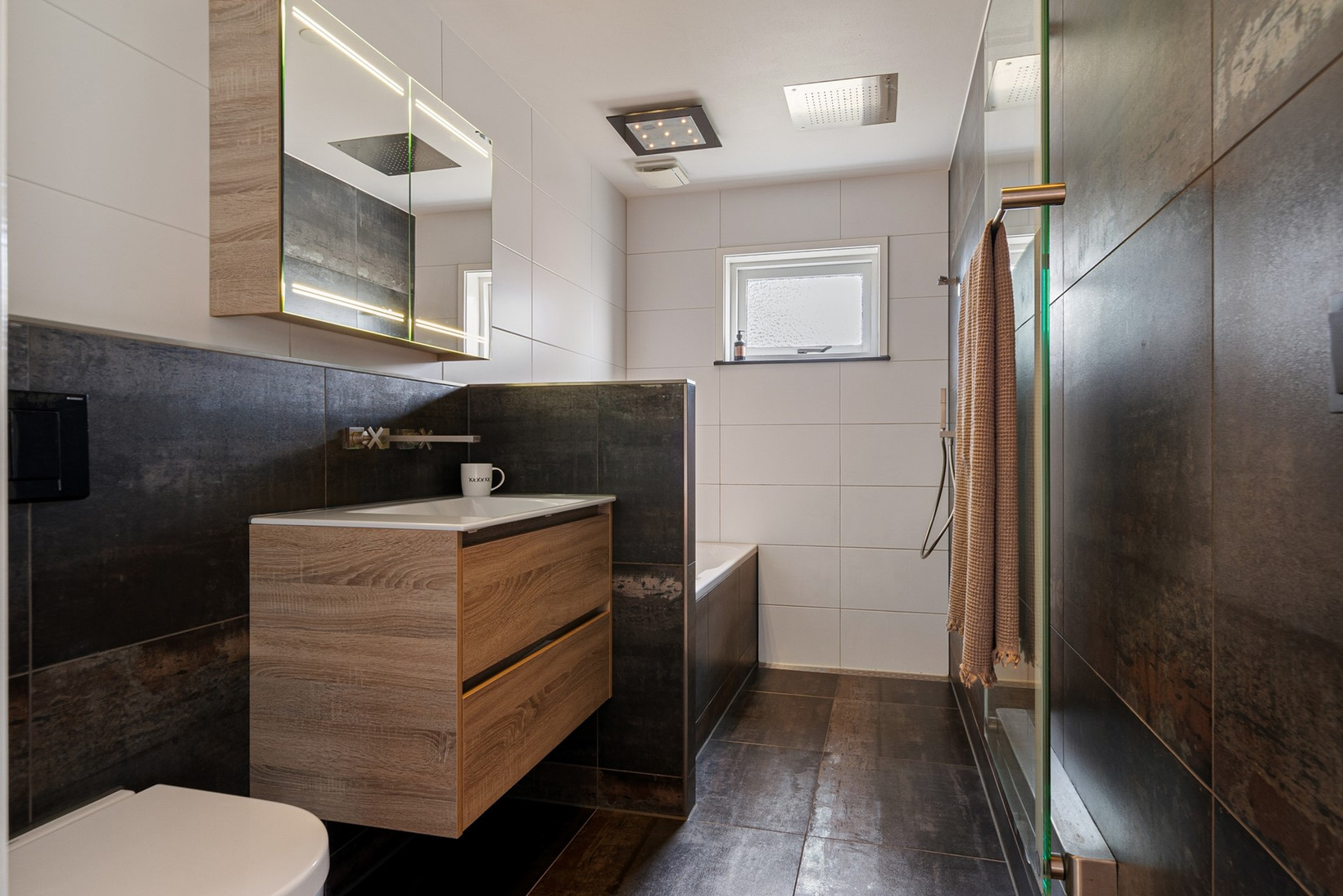 Vrijstaande woning te koop: Dorpsweg 39, Schellinkhout