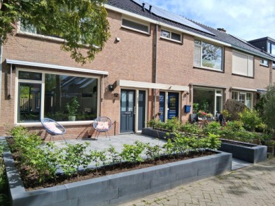 van Dussenlaan 12