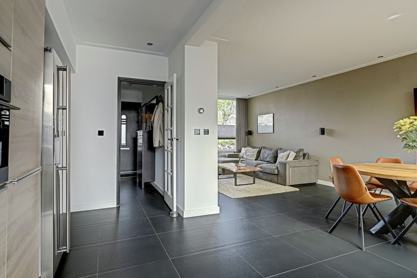 Tussenwoning te koop: Basiusstraat 8, Heerhugowaard