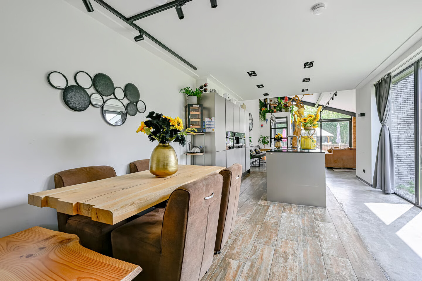 Vrijstaande woning te koop: Middenweg 262, Heerhugowaard