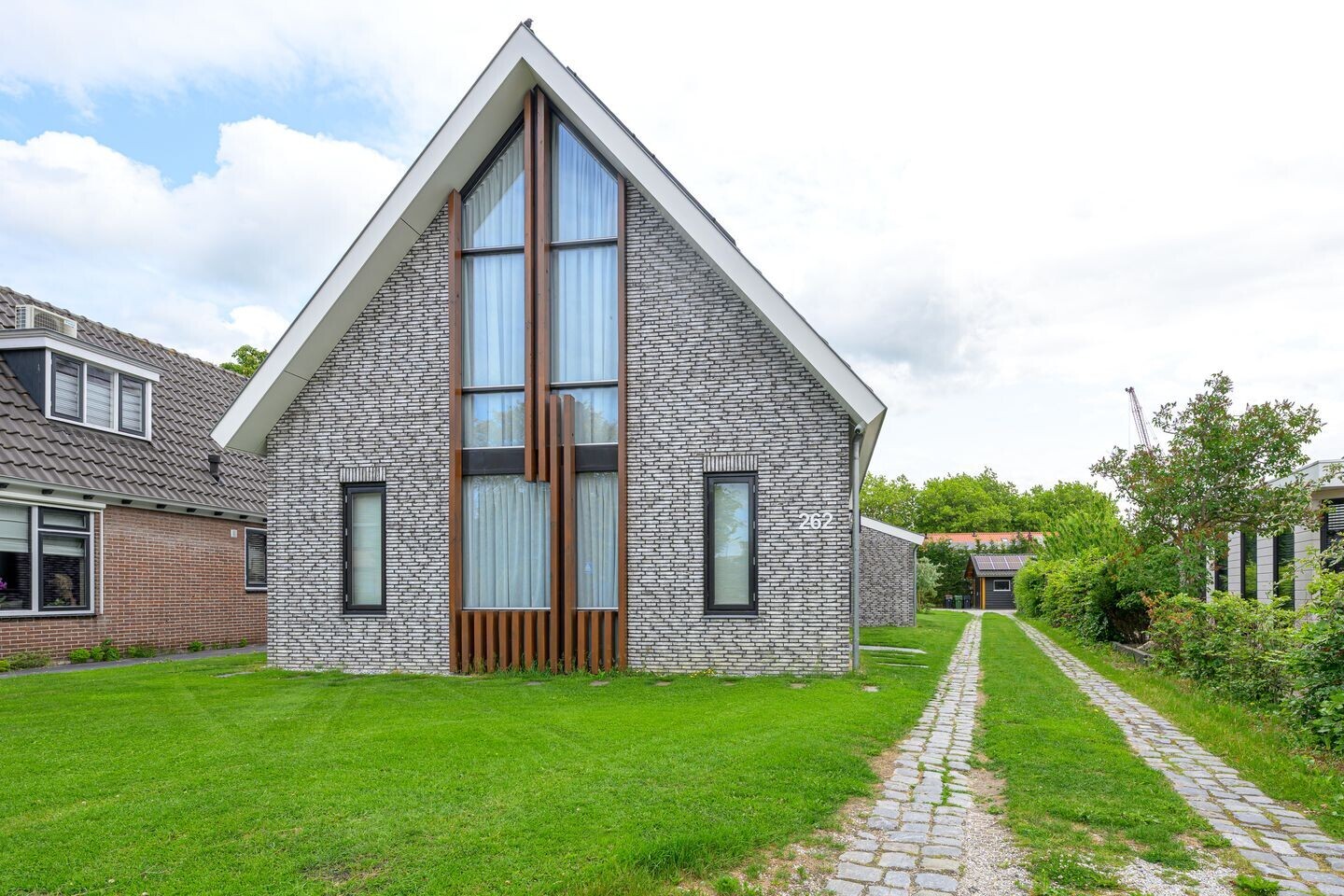 Vrijstaande woning te koop: Middenweg 262, Heerhugowaard