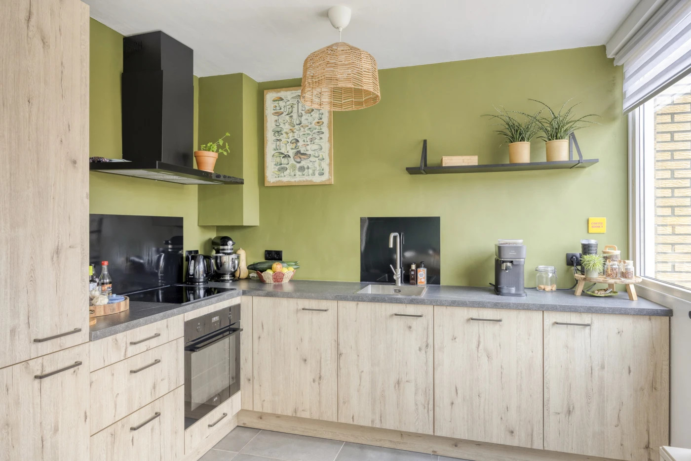 Tussenwoning te koop: Wilgenlaan 22, Heerhugowaard