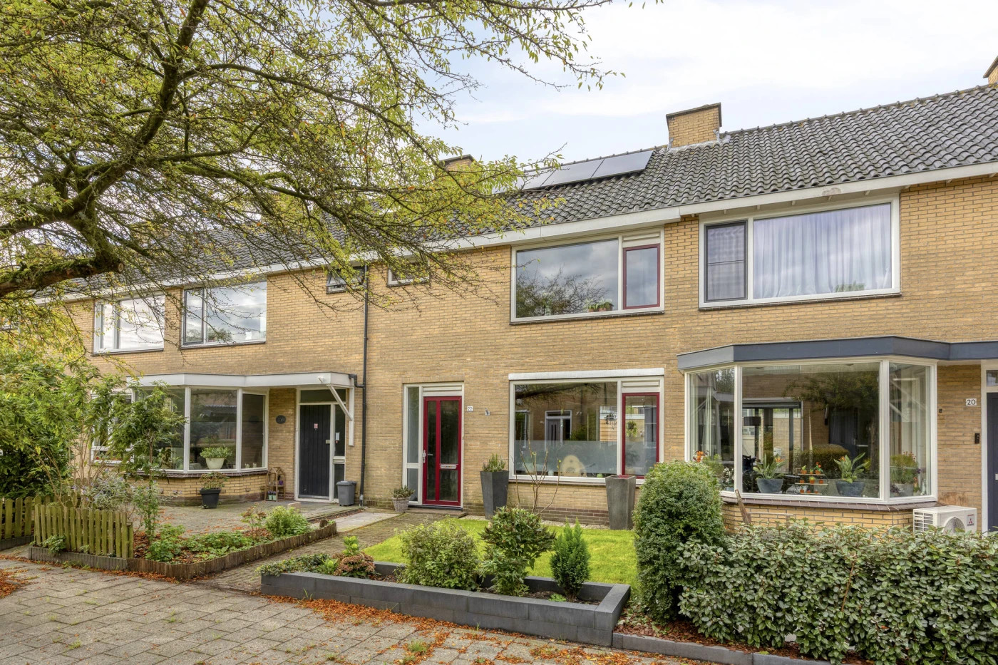 Tussenwoning te koop: Wilgenlaan 22, Heerhugowaard