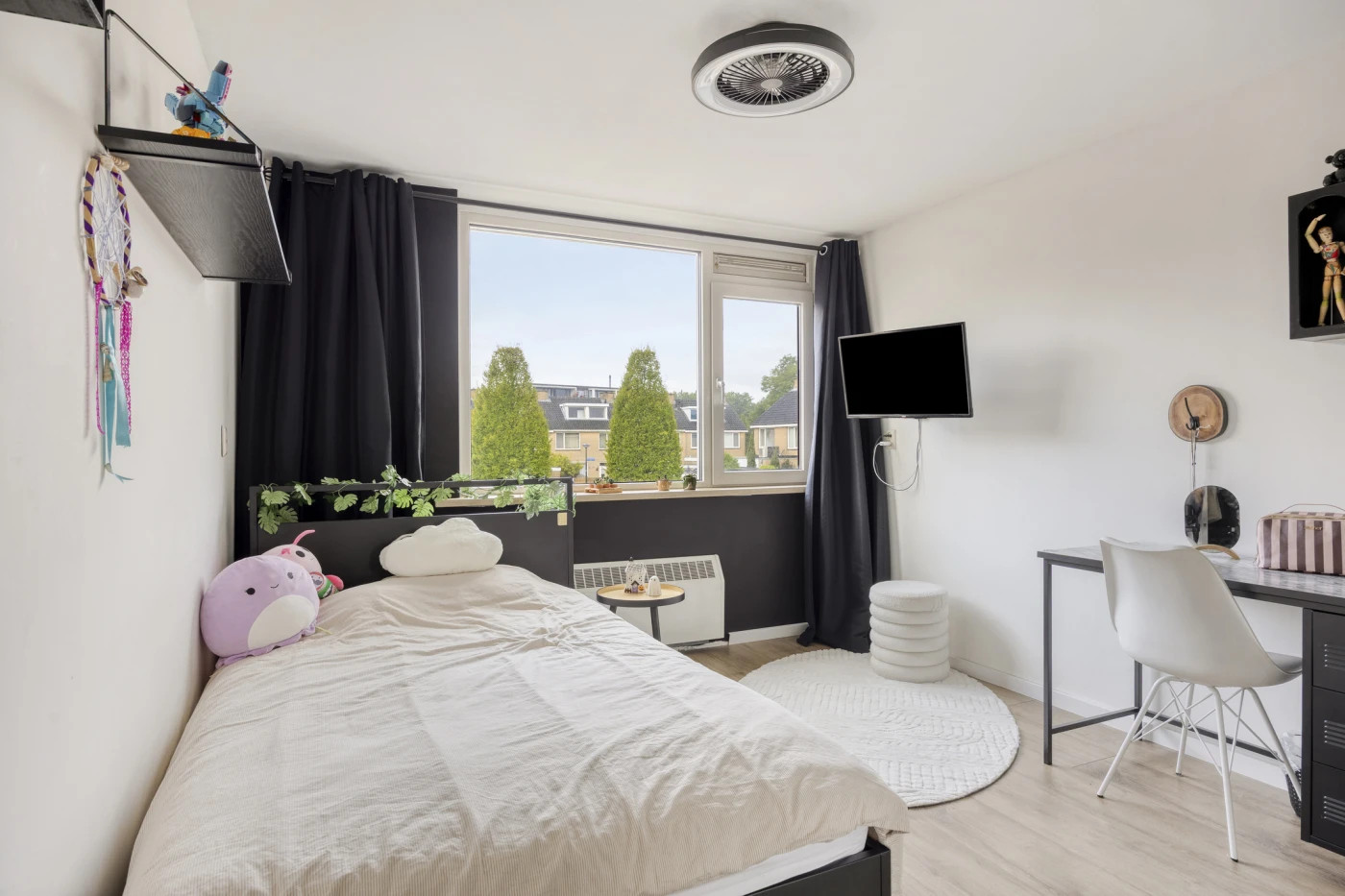 Tussenwoning te koop: Wilgenlaan 22, Heerhugowaard