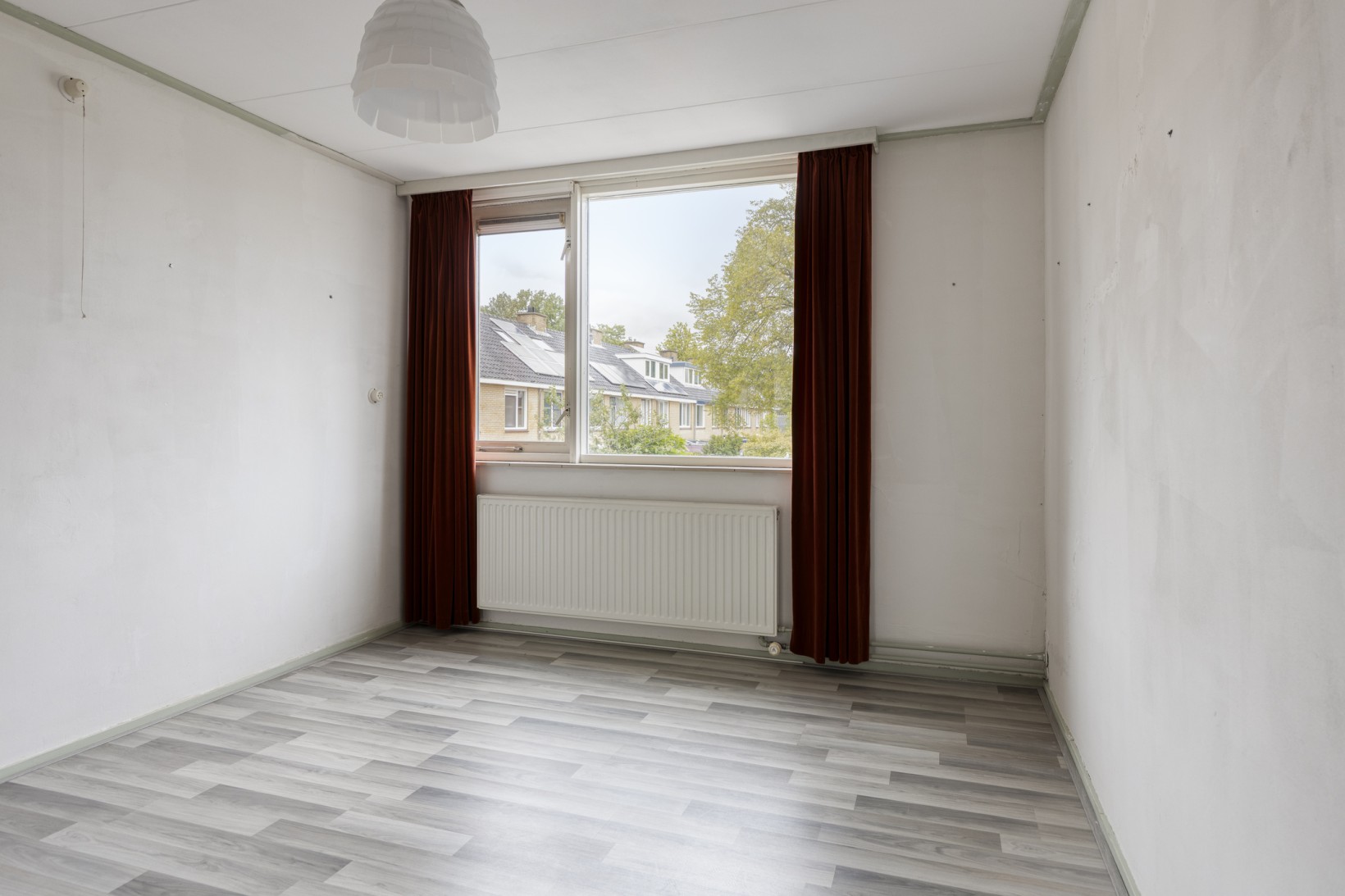 Tussenwoning te koop: Azalealaan 24, Heerhugowaard