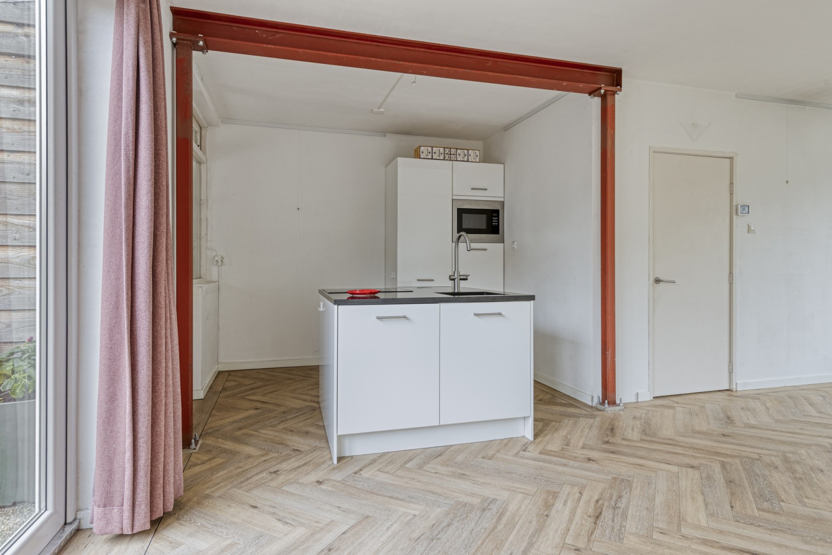 Tussenwoning te koop: Azalealaan 24, Heerhugowaard
