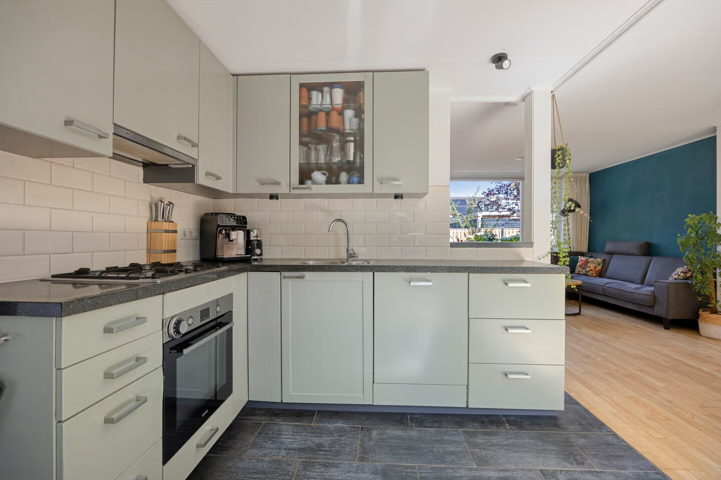 Tussenwoning te koop: Ribeslaan 5, Heerhugowaard
