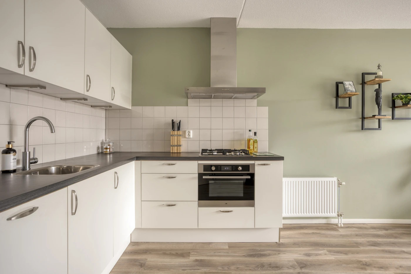 Appartement te koop: Acacialaan 10, Heerhugowaard