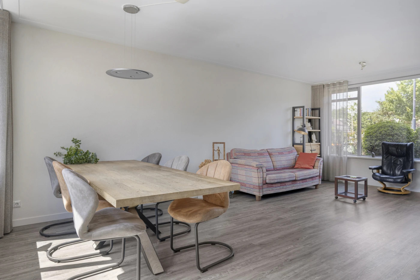 Tussenwoning te koop: Ahornlaan 10, Heerhugowaard