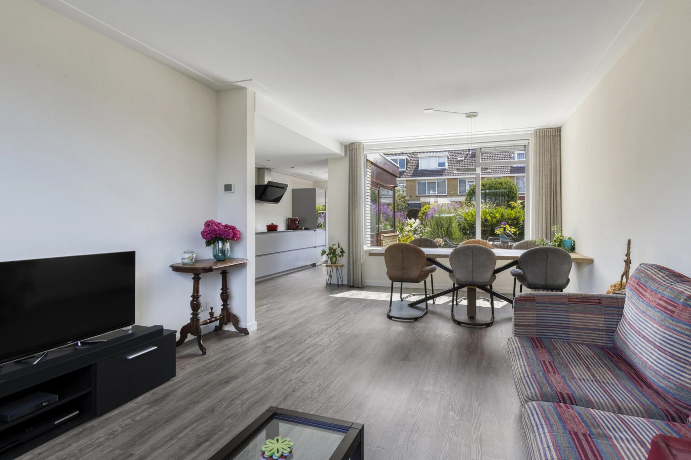 Tussenwoning te koop: Ahornlaan 10, Heerhugowaard