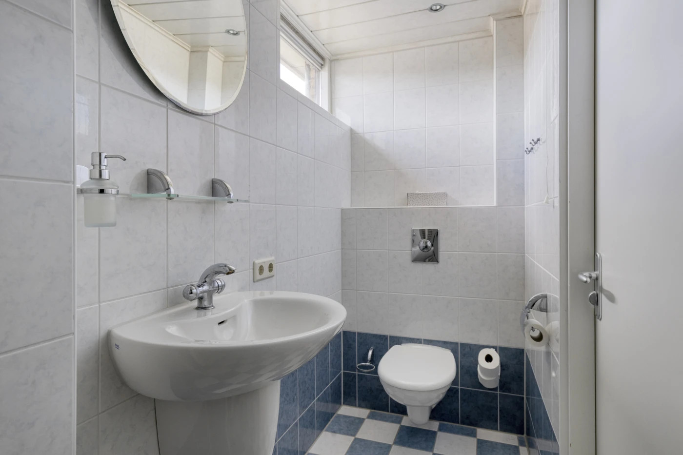 Tussenwoning te koop: Ahornlaan 10, Heerhugowaard