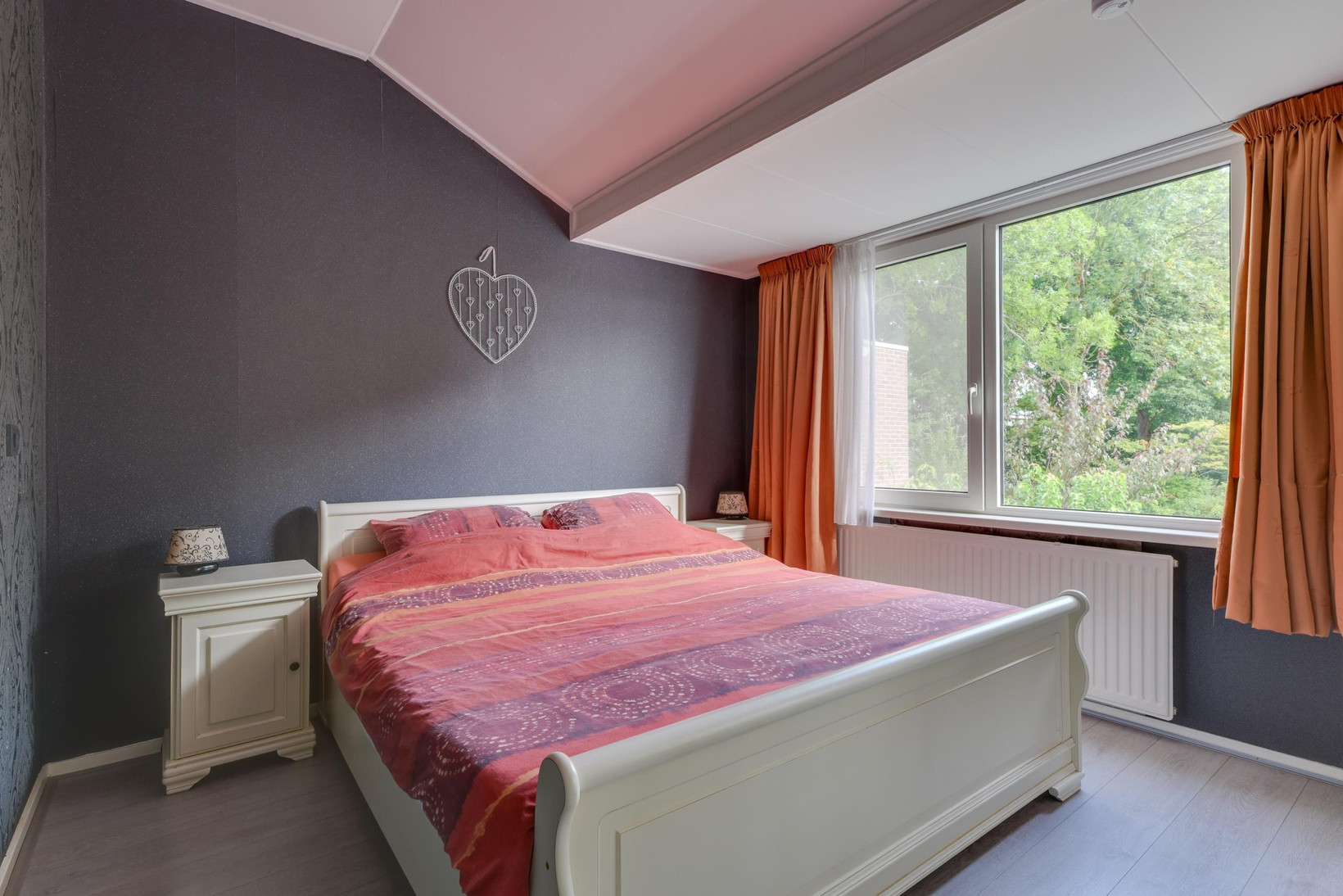 Tussenwoning te koop: Amatist 52, Heerhugowaard