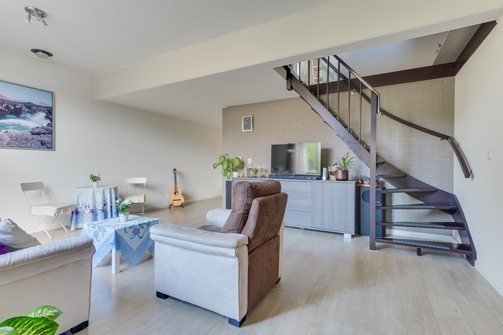 Tussenwoning te koop: Amatist 52, Heerhugowaard