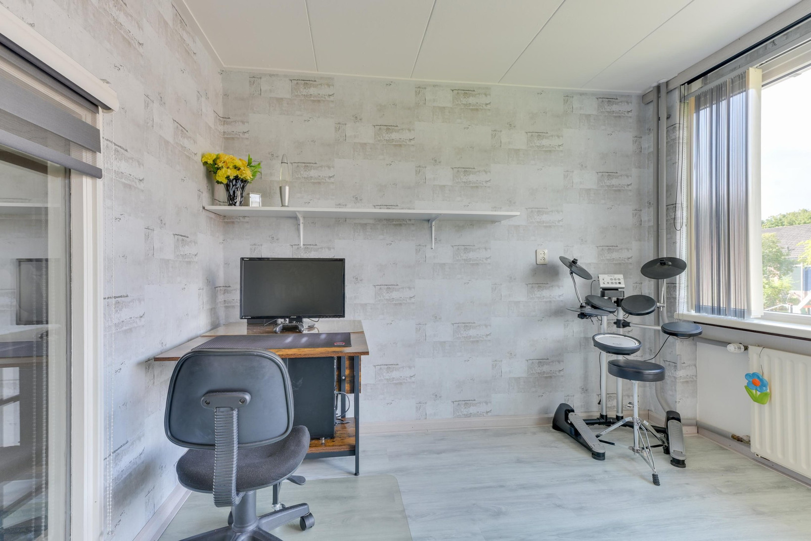 Tussenwoning te koop: Amatist 52, Heerhugowaard