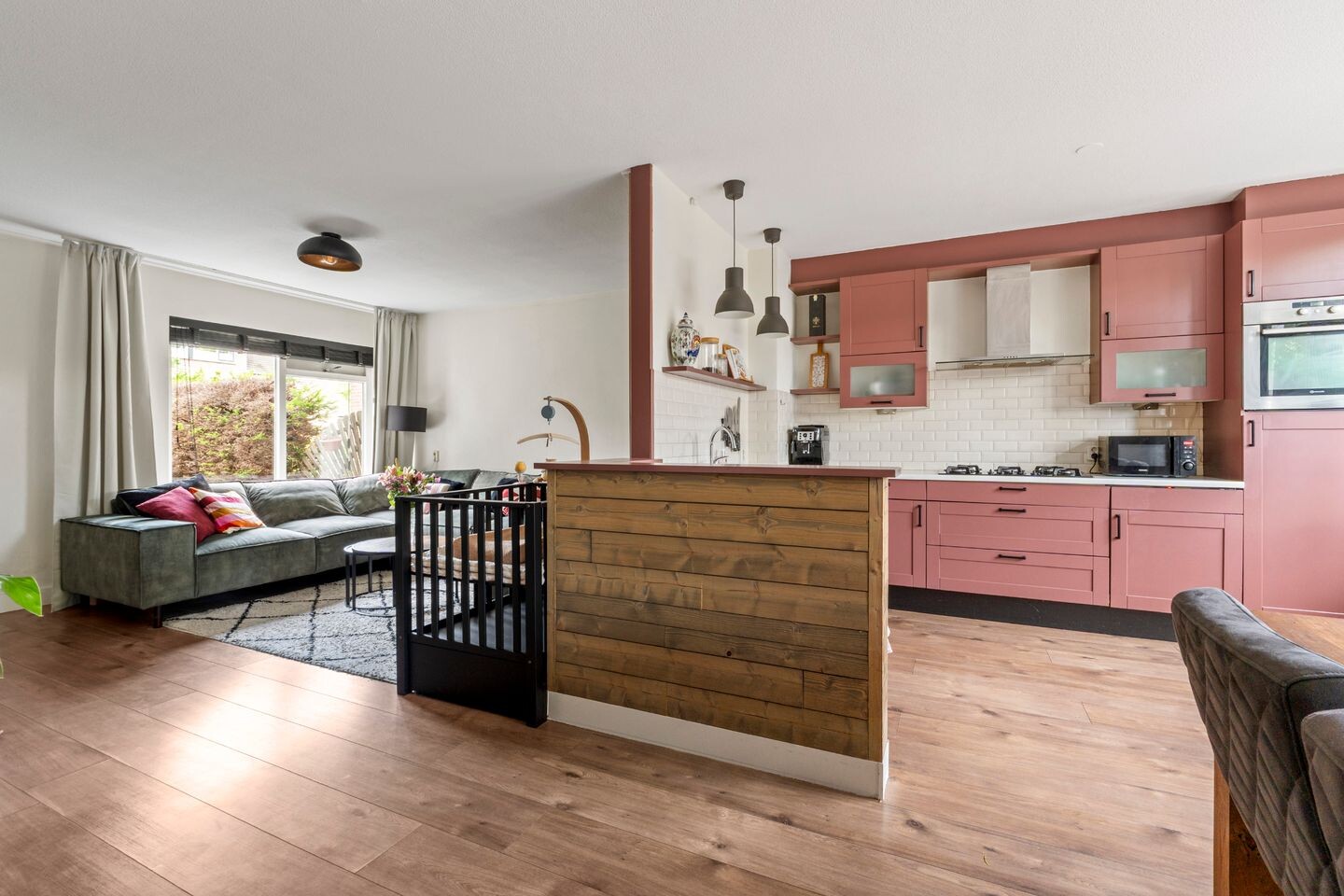 Tussenwoning te koop: Bergkristal 72, Heerhugowaard