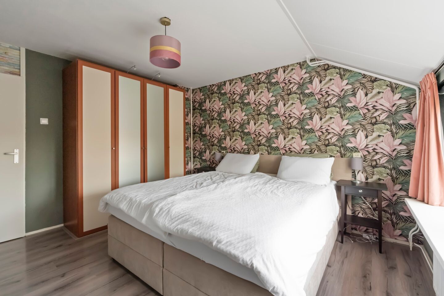 Tussenwoning te koop: Bergkristal 72, Heerhugowaard