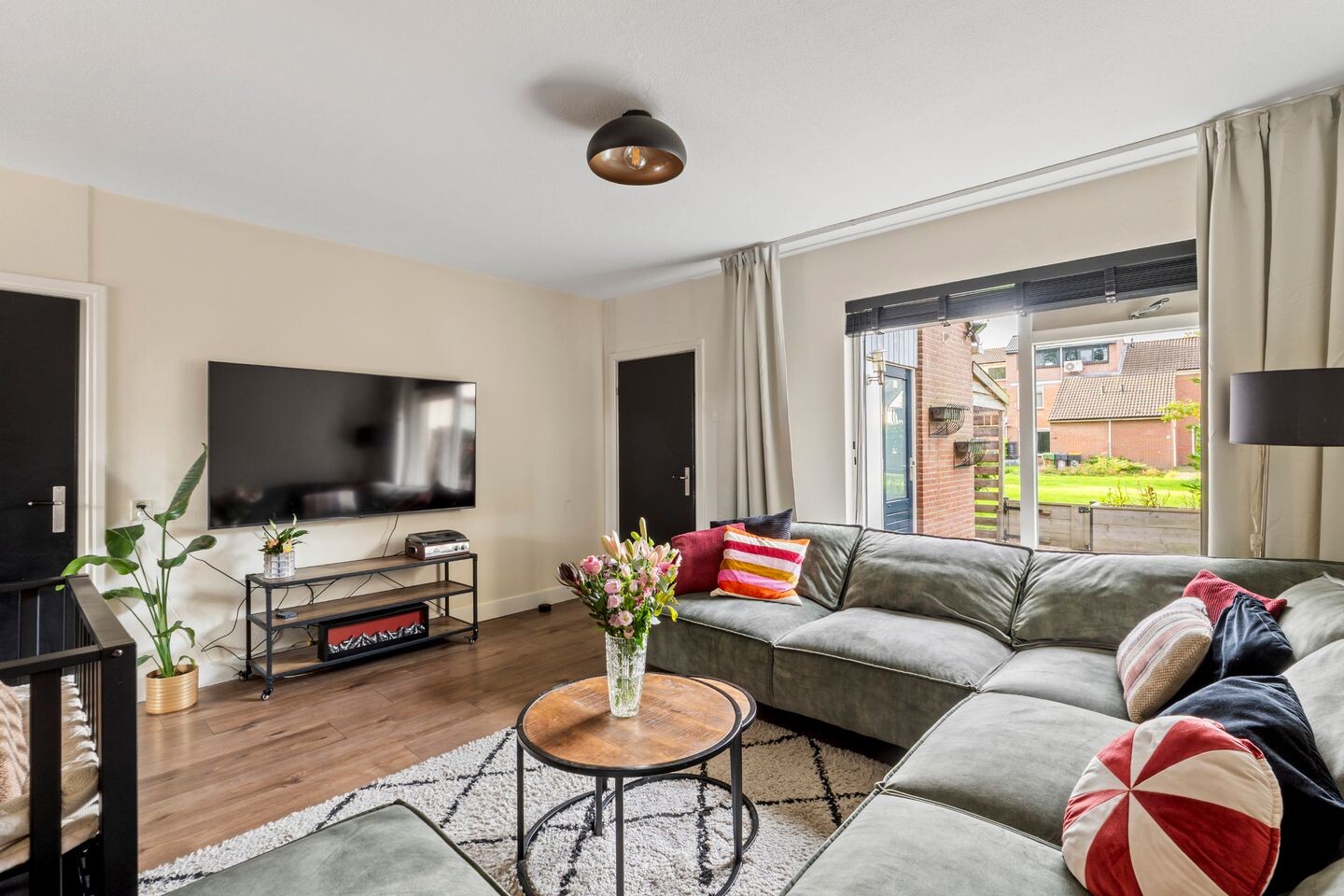 Tussenwoning te koop: Bergkristal 72, Heerhugowaard