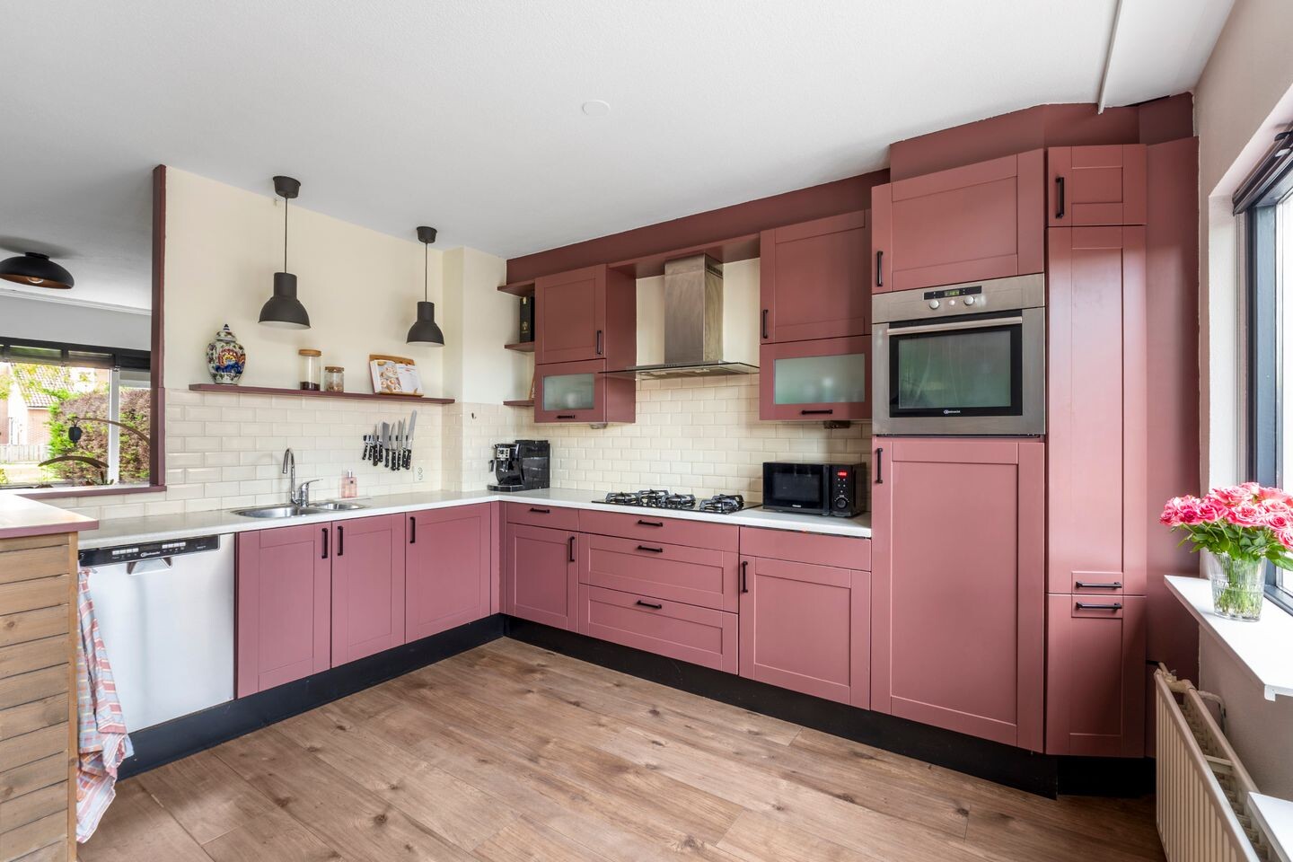 Tussenwoning te koop: Bergkristal 72, Heerhugowaard