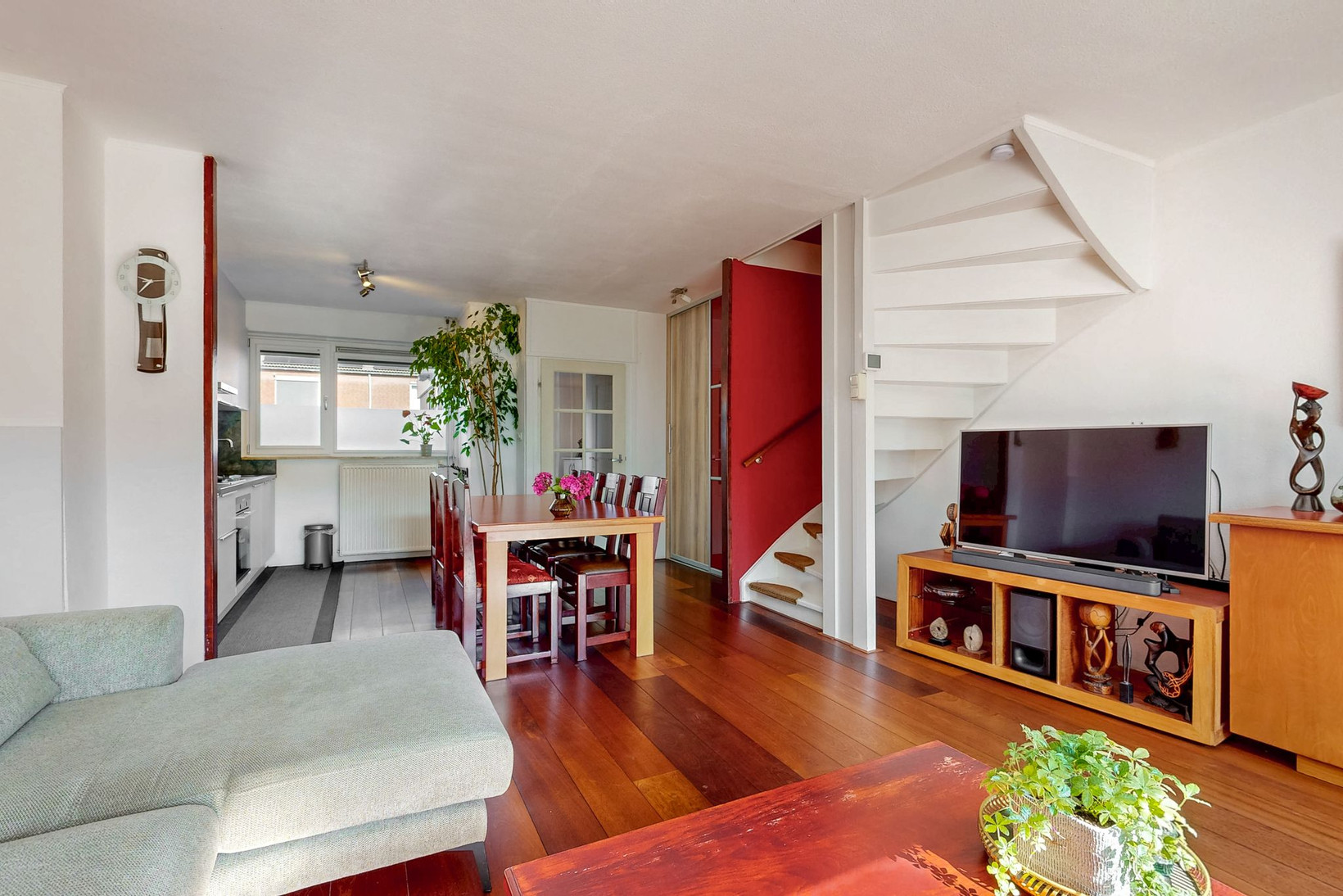 Tussenwoning te koop: Vecht 10, Heerhugowaard