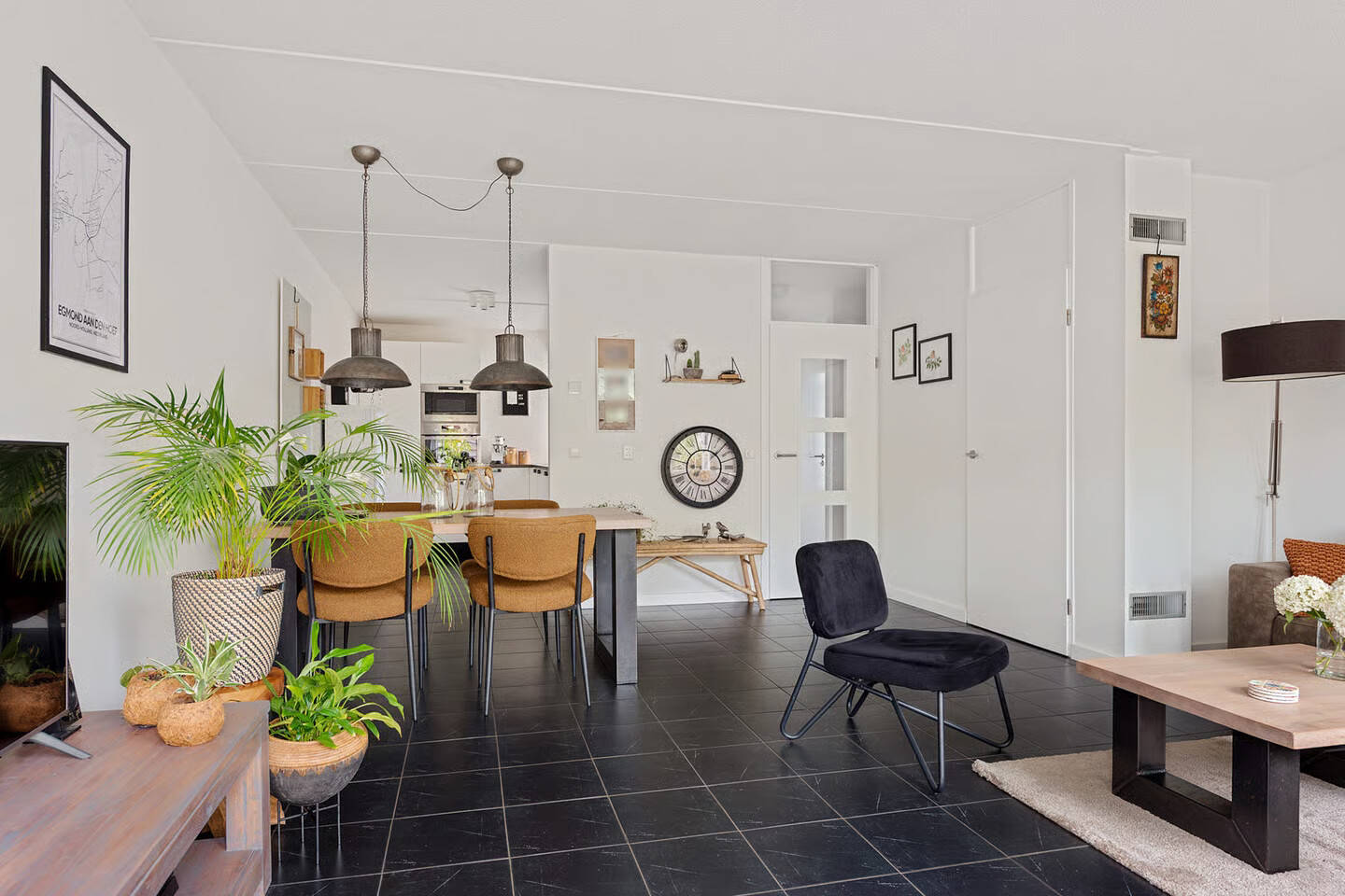Tussenwoning te koop: Loodwitmolen 37, Heerhugowaard
