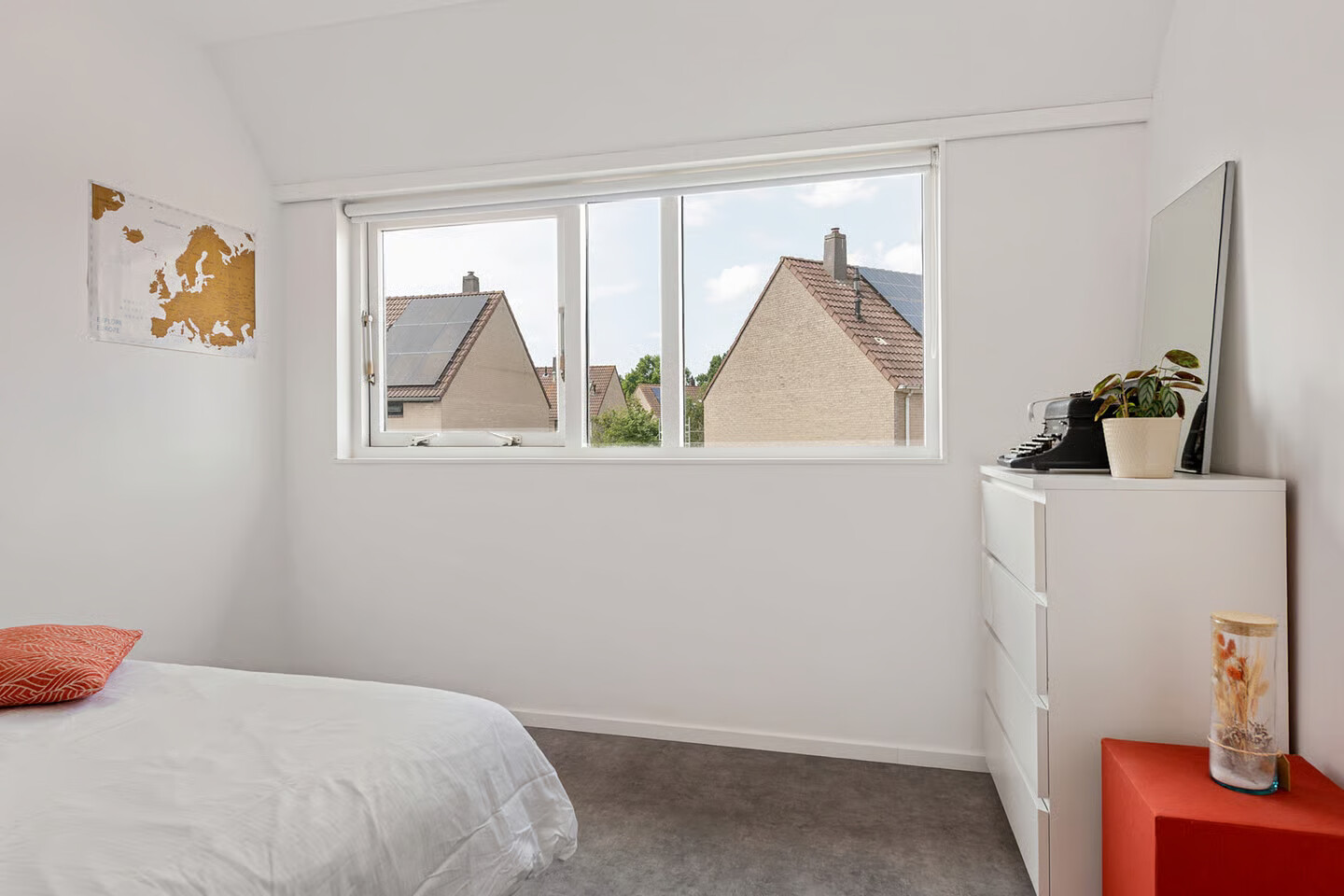 Tussenwoning te koop: Loodwitmolen 37, Heerhugowaard