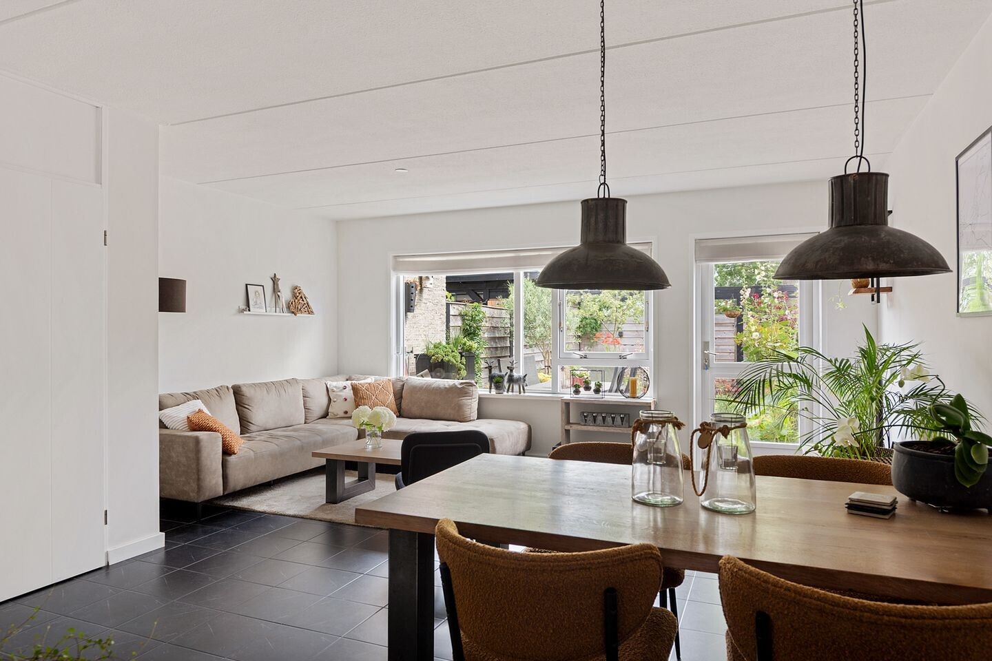 Tussenwoning te koop: Loodwitmolen 37, Heerhugowaard