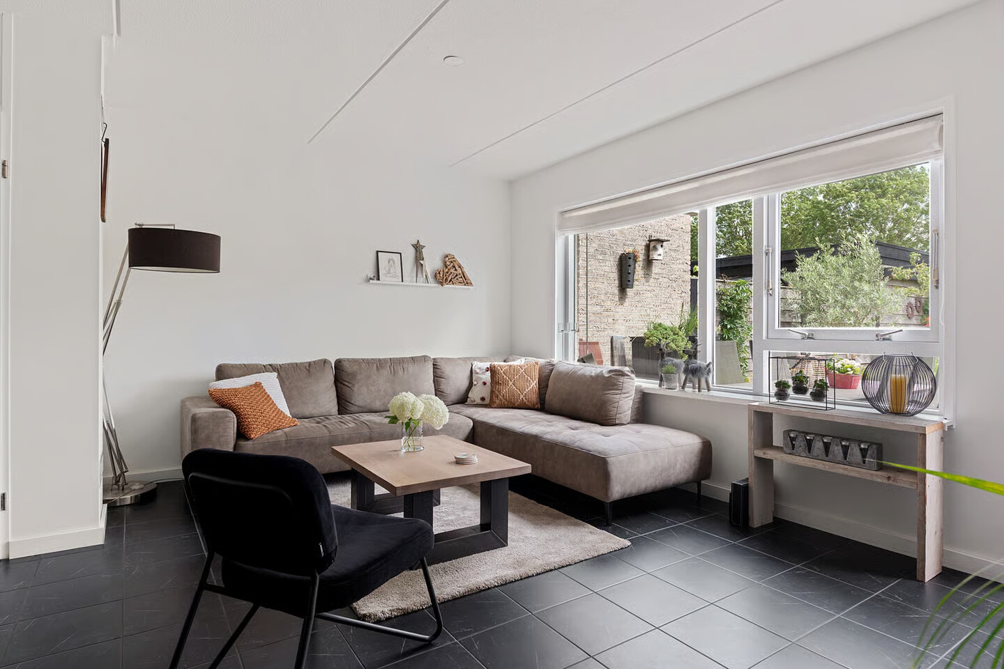 Tussenwoning te koop: Loodwitmolen 37, Heerhugowaard