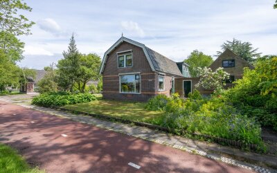 Middenweg 594