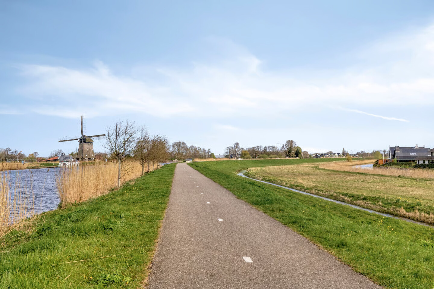 Tussenwoning te koop: Vrederiksakker 26, Heerhugowaard